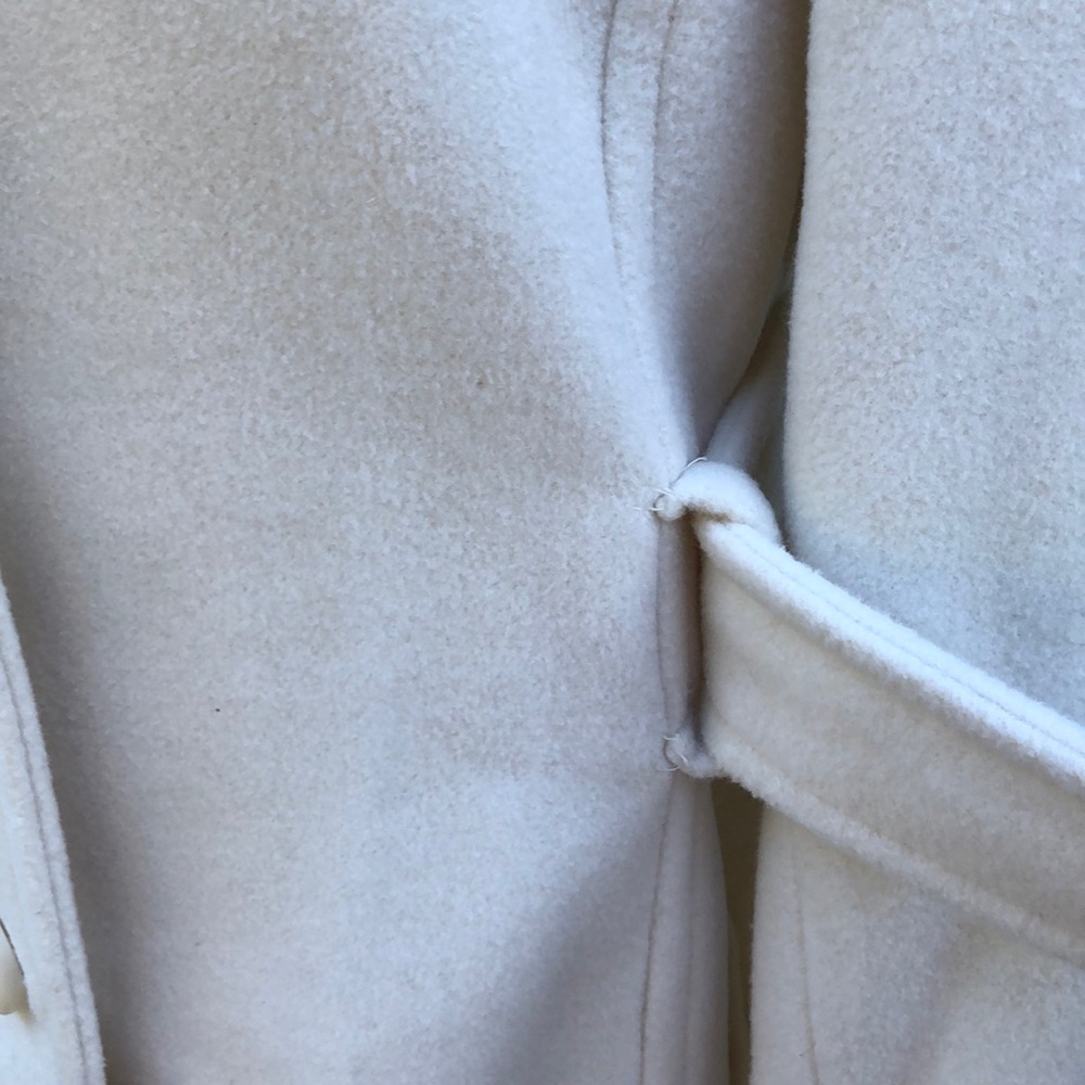 Ann Klein Cream/white jacket with gloves - Picture 4 of 8